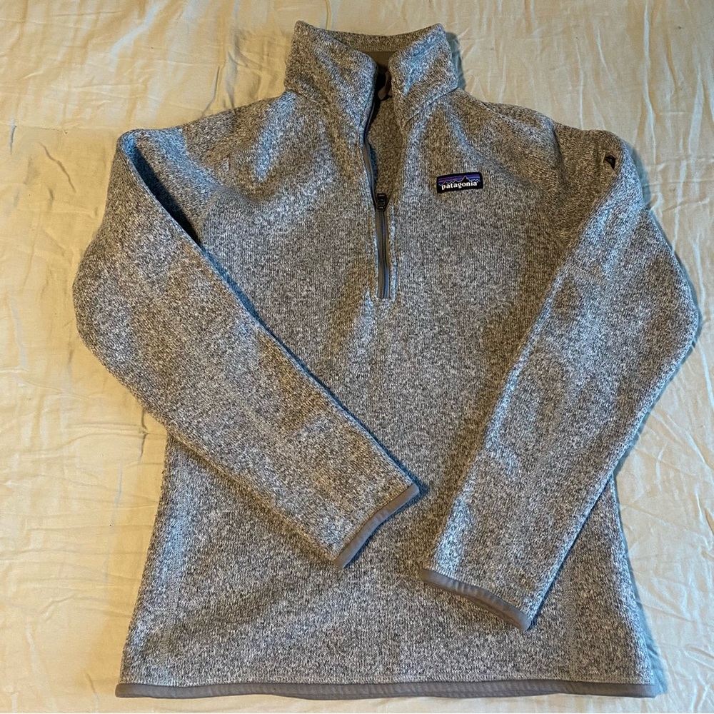 Women’s Grey Patagonia Quarterzip